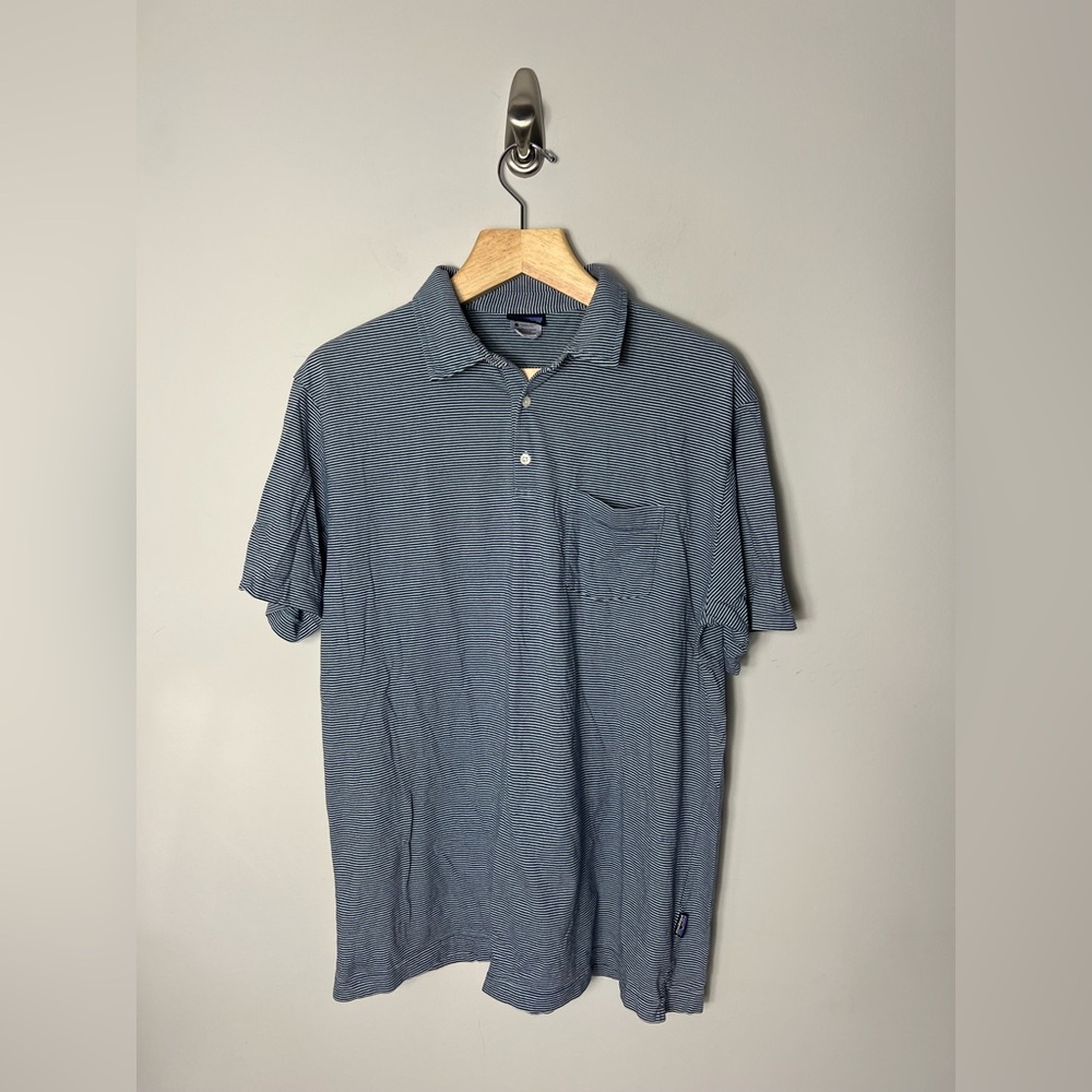 Patagonia Mens Organic Cotton Navy Blue Striped Short Sleeve Polo Shirt XL 606 - Picture 2 of 6